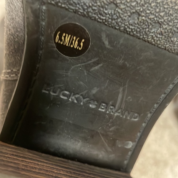 Grey leather boots - Picture 8 of 8